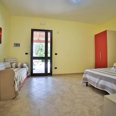 La Casa Di Attilio Couette-café 3*