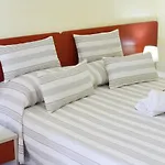 לינה וארוחת בוקר La Casa Di Attilio 3*