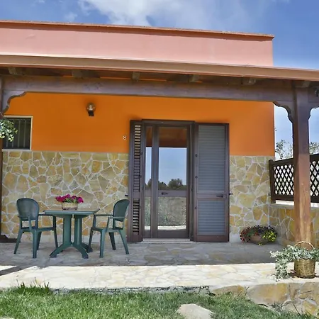 La Casa Di Attilio Bed & Breakfast *